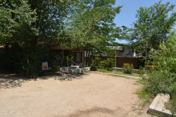 Prescott, AZ 86305,720722 W GURLEY Street