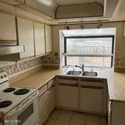 Glendale, AZ 85302,6337 W CARON Street