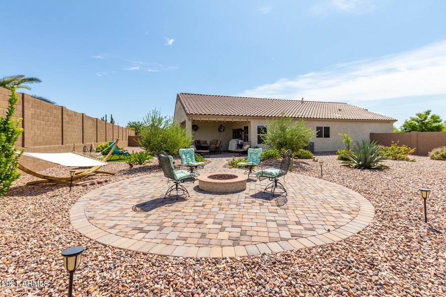 2882 N CRESTWOOD Court, Florence, AZ 85132