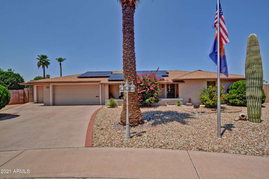 15026 N KINGS MOUNTAIN Court, Sun City, AZ 85351