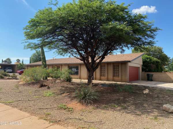 601 ESSEX Drive, Sierra Vista, AZ 85635