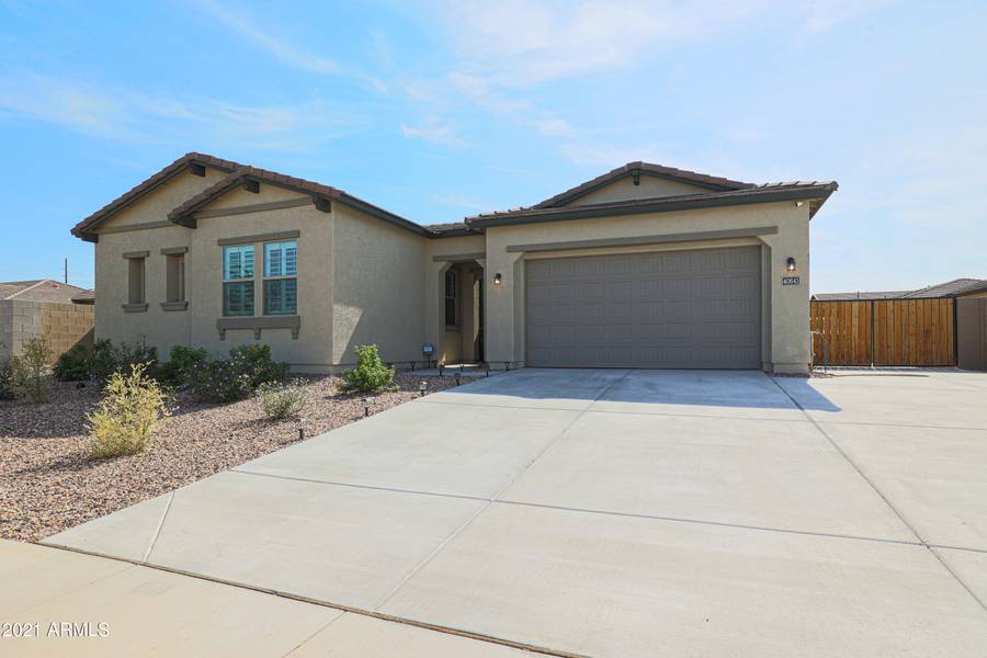 40641 N Barred Place, San Tan Valley, AZ 85140