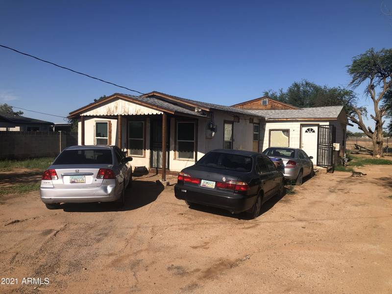 696 S JEFFERSON Street, Coolidge, AZ 85128