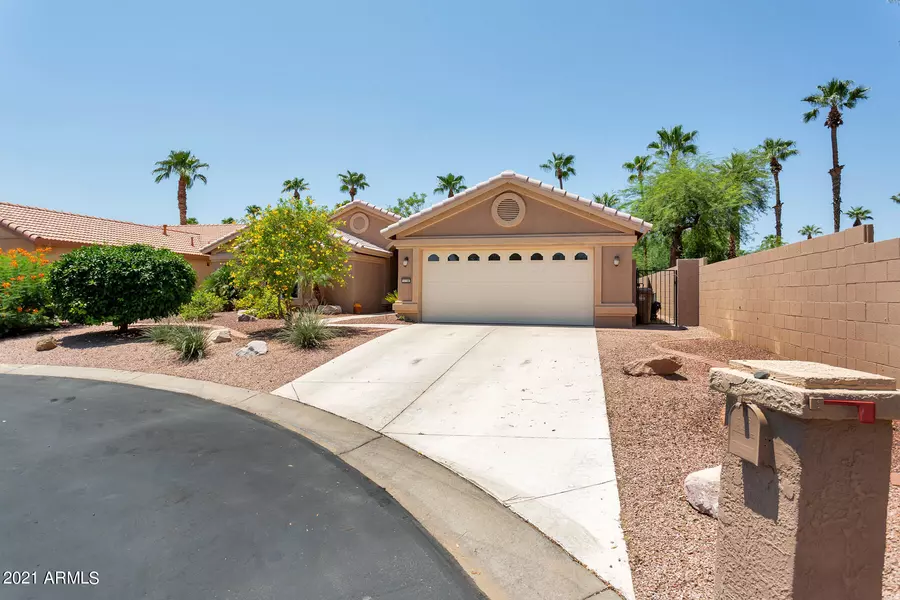 3728 N HOGAN Drive, Goodyear, AZ 85395