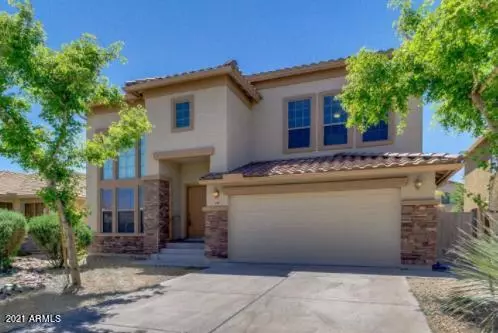 689 W DESERT BASIN Drive, San Tan Valley, AZ 85143