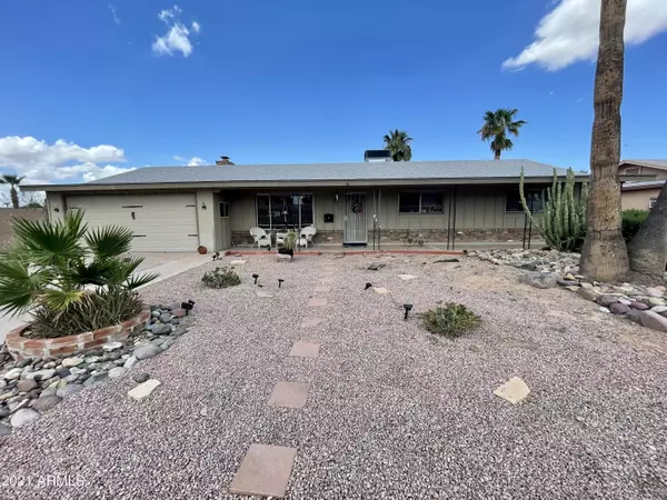 1502 W 2ND Street, Mesa, AZ 85201