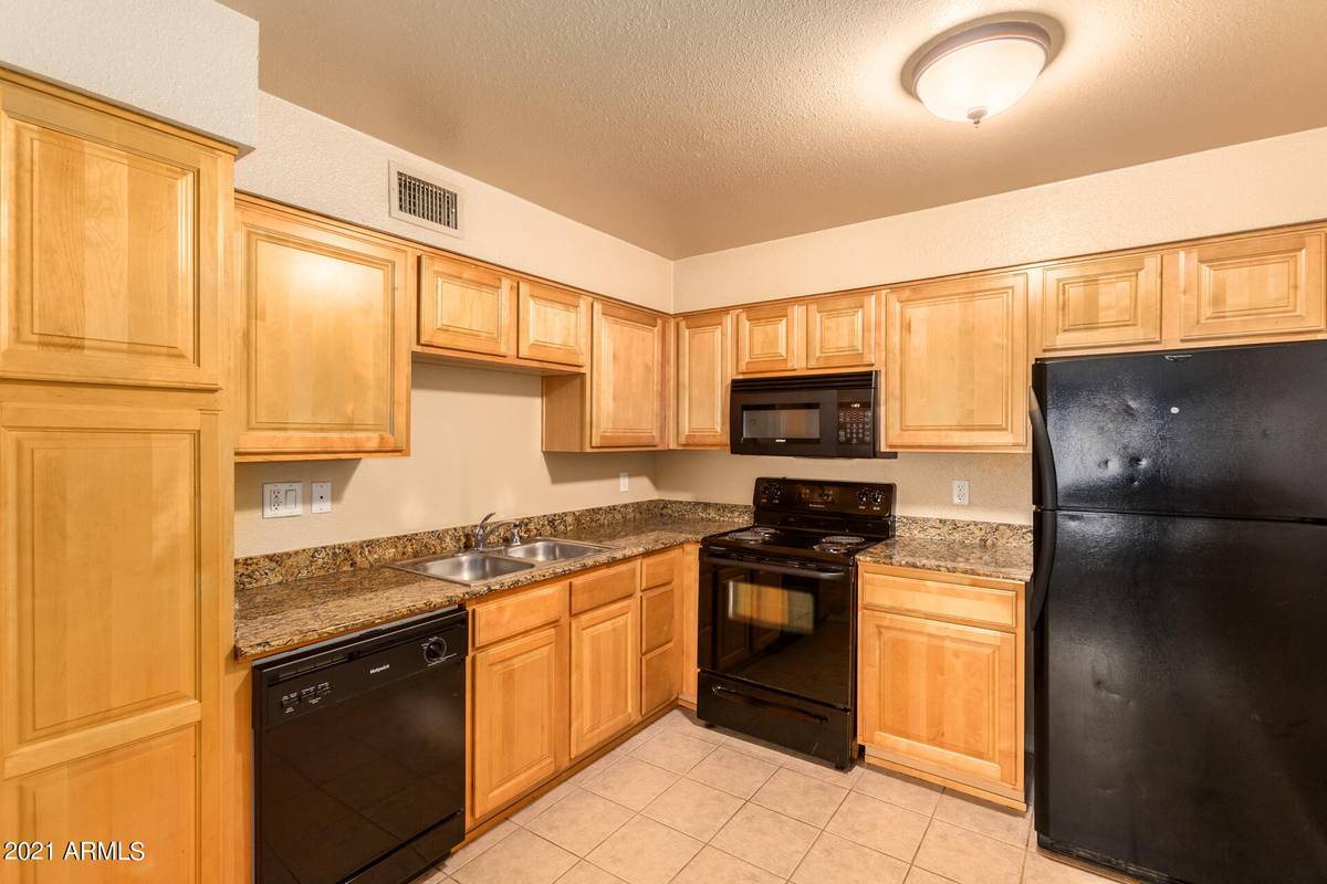 Tempe, AZ 85281,330 S BECK Avenue #213