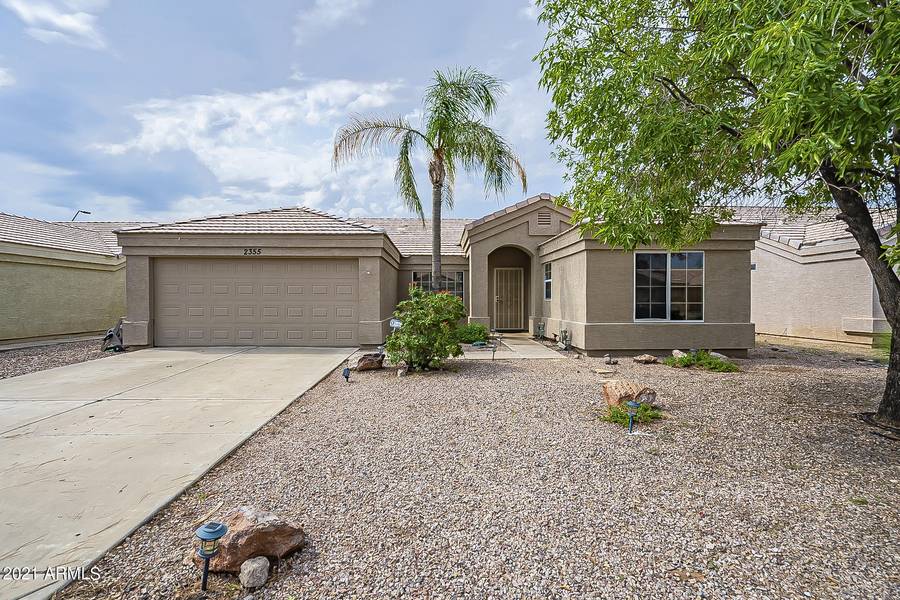 2355 E SHERRI Drive, Gilbert, AZ 85296