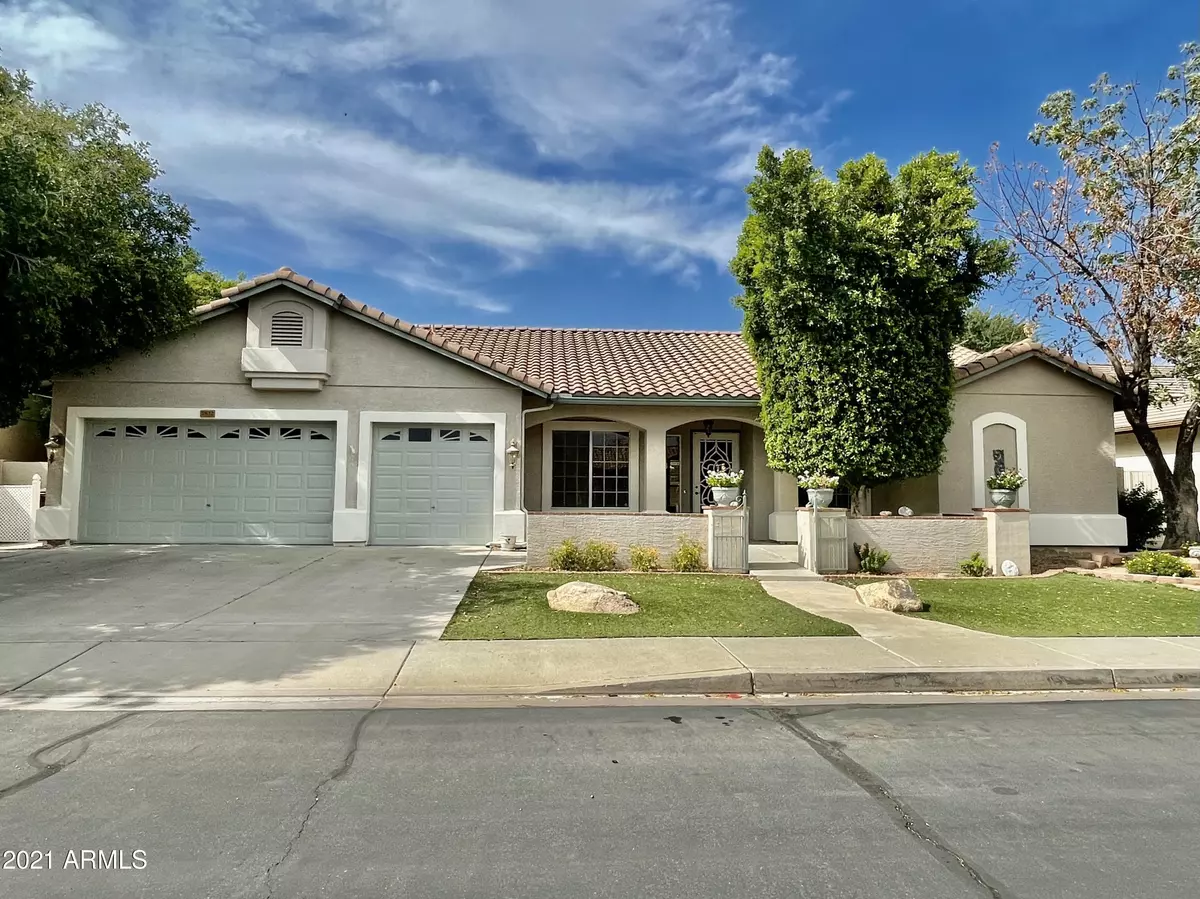 Peoria, AZ 85381,7832 W Country Gables Drive