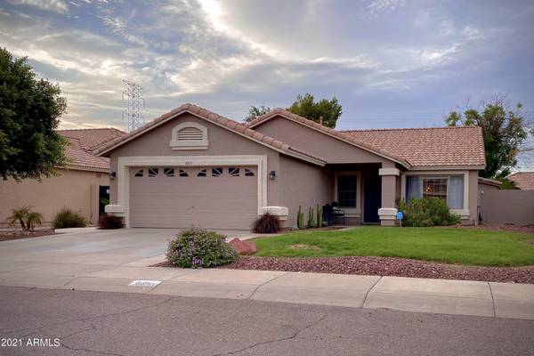 Glendale, AZ 85310,3810 W QUESTA Drive