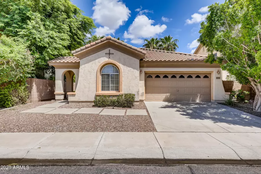 2058 E FLINT Street, Chandler, AZ 85225