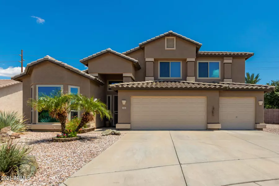 115 N JOSHUA TREE Lane, Gilbert, AZ 85234