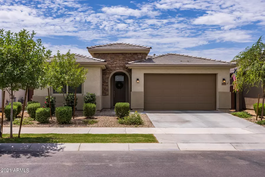 9915 E Thornbush Avenue, Mesa, AZ 85212