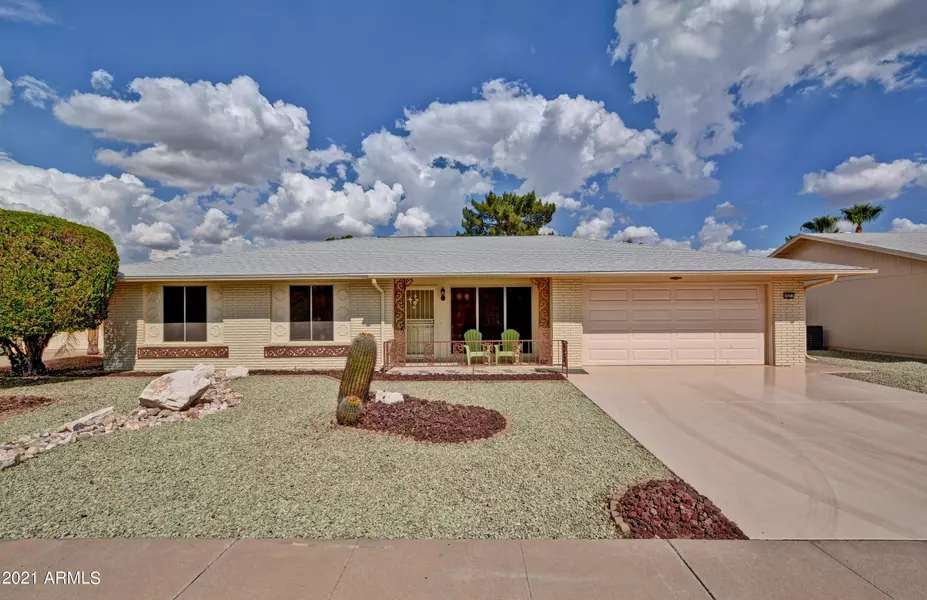 16217 N DESERT HOLLY Drive, Sun City, AZ 85351