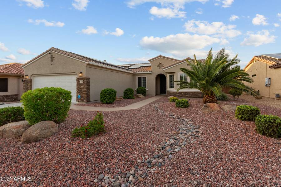 15014 W WALKING STICK Way, Surprise, AZ 85374