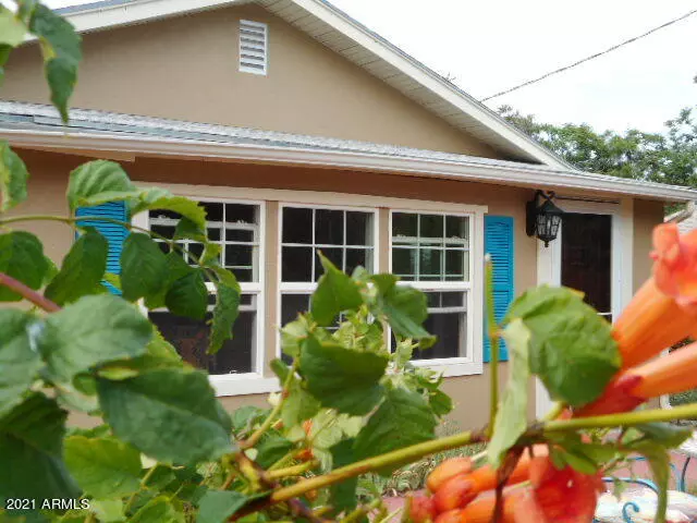 16802 W WILLOW Avenue, Yarnell, AZ 85362