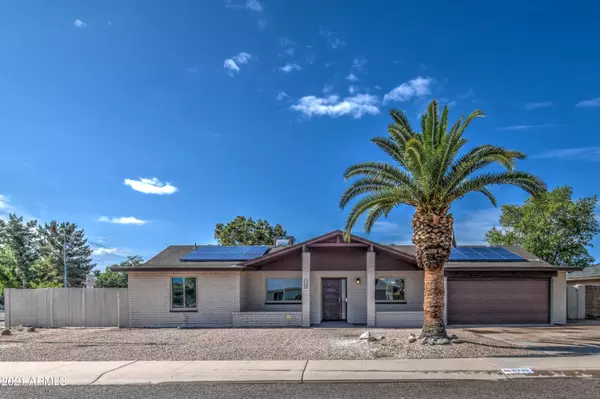 3949 E PARADISE Drive, Phoenix, AZ 85028