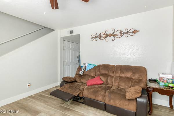 Mesa, AZ 85204,1750 E MATEO Circle #102