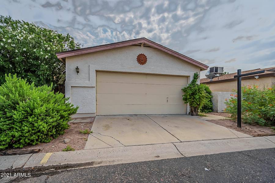 11133 N 82ND Lane, Peoria, AZ 85345