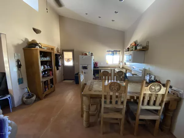 Aguila, AZ 85320,48105 N 526th Avenue