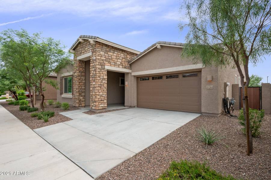 21265 W WILSHIRE Drive, Buckeye, AZ 85396