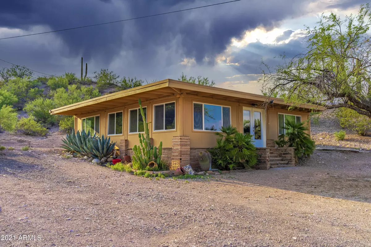 Wickenburg, AZ 85390,630 S KELLIS Road