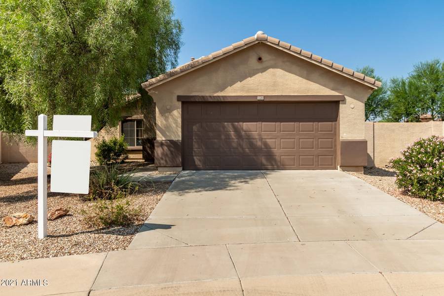 15280 W SMOKEY Drive, Surprise, AZ 85374