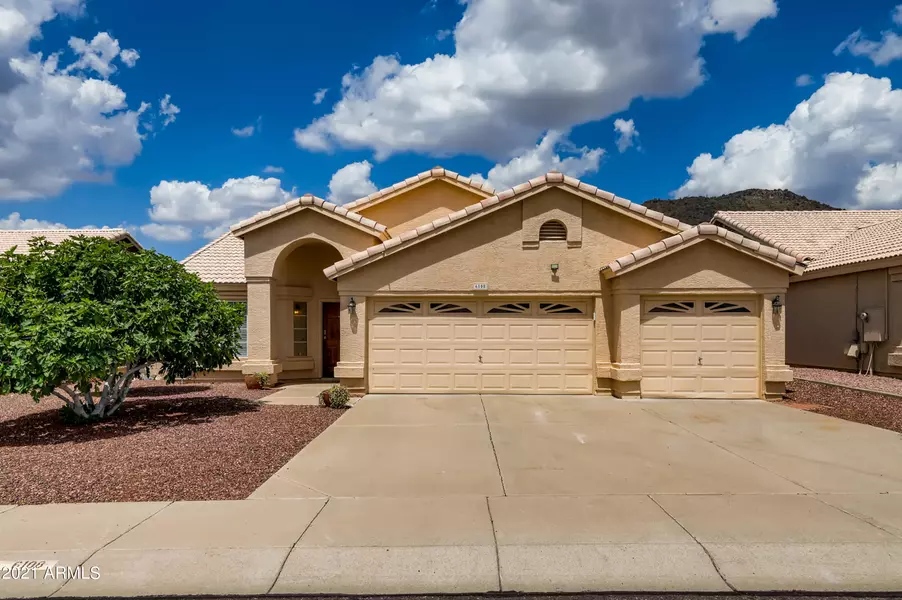 6108 W WHISPERING WIND Drive, Glendale, AZ 85310