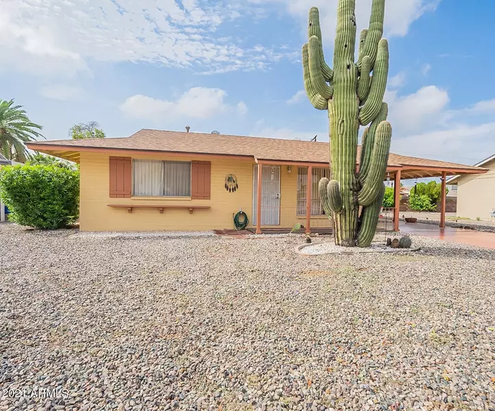 12225 N AUGUSTA Drive, Sun City, AZ 85351