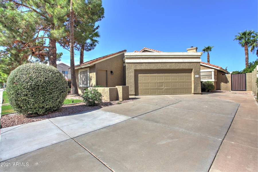 254 S LAKEVIEW Boulevard, Chandler, AZ 85225