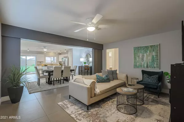 2911 W POTTER Drive, Phoenix, AZ 85027