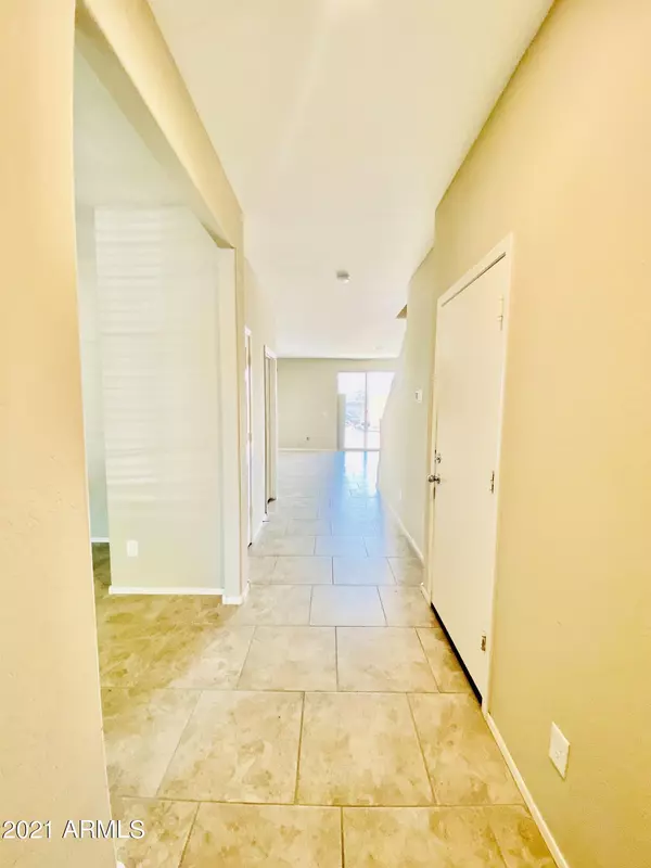 Tolleson, AZ 85353,12155 W Pioneer Street