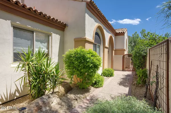 Scottsdale, AZ 85259,13689 E SHAW BUTTE Drive