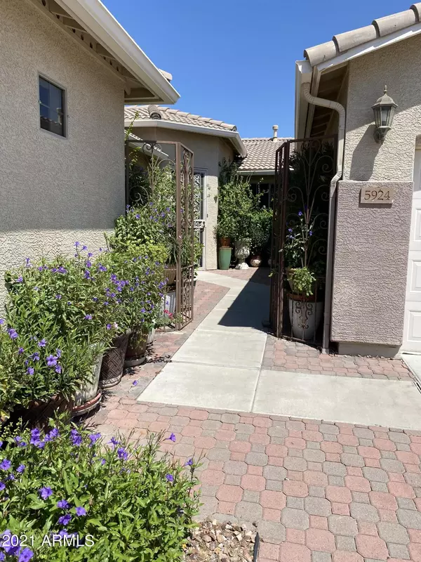 Phoenix, AZ 85083,5924 W Hedgehog Place