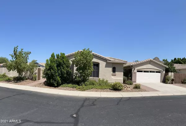 5924 W Hedgehog Place,  Phoenix,  AZ 85083