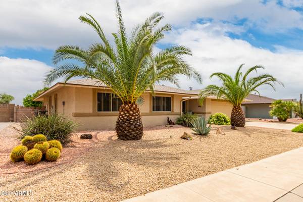 Sun City, AZ 85351,9501 W CEDAR HILLS CR. N Circle N