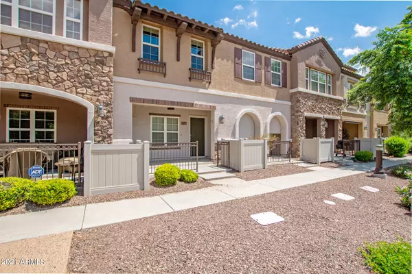 2670 S VOYAGER Drive #109, Gilbert, AZ 85295