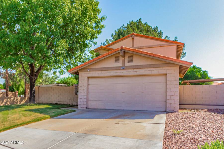 2672 W TEMPLE Street, Chandler, AZ 85224