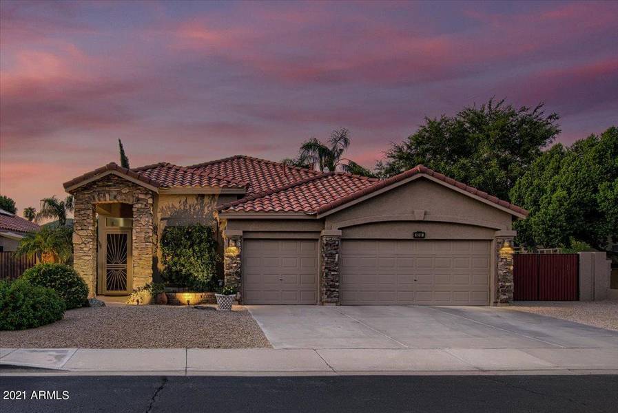 6066 W Abraham Lane, Glendale, AZ 85308