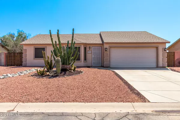 8425 W TERESITA Drive, Arizona City, AZ 85123