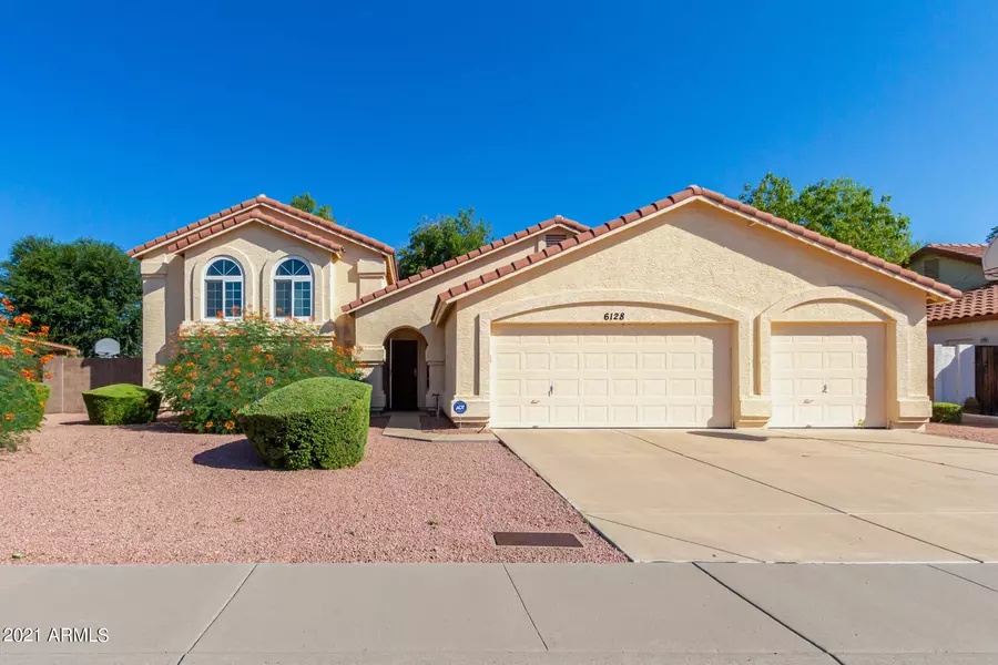 6128 W MESCAL Street, Glendale, AZ 85304