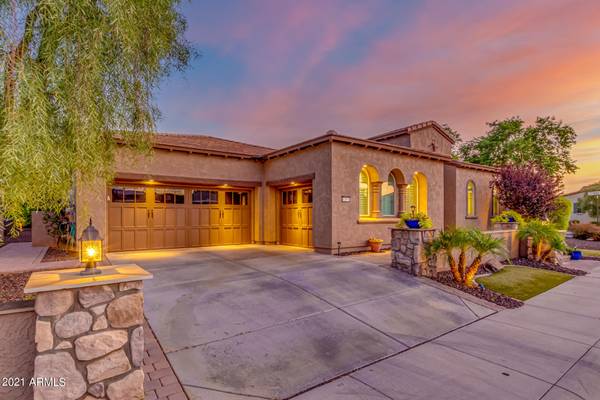 12971 W FOSSIL Drive W, Peoria, AZ 85383