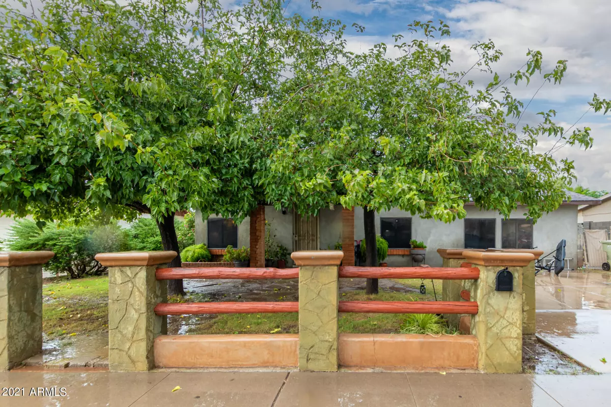 Glendale, AZ 85303,7238 W MONTEBELLO Avenue