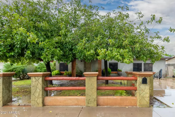 7238 W MONTEBELLO Avenue, Glendale, AZ 85303