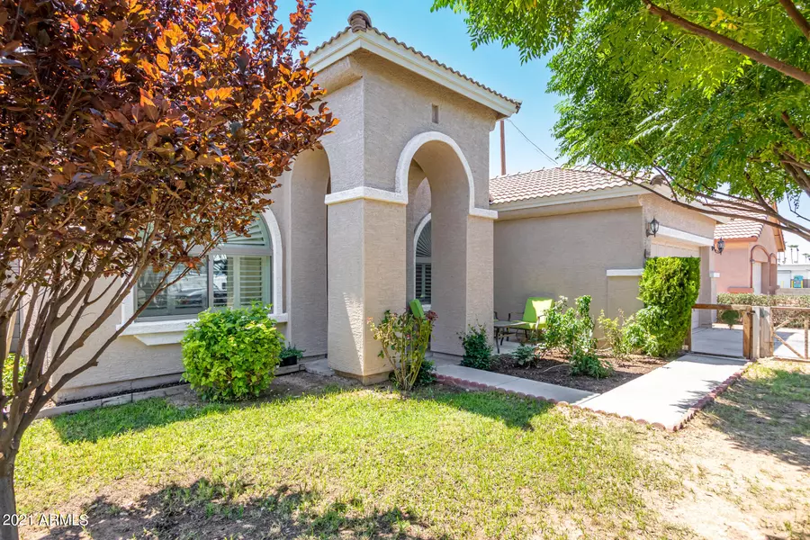 5045 W ORANGEWOOD Avenue, Glendale, AZ 85301