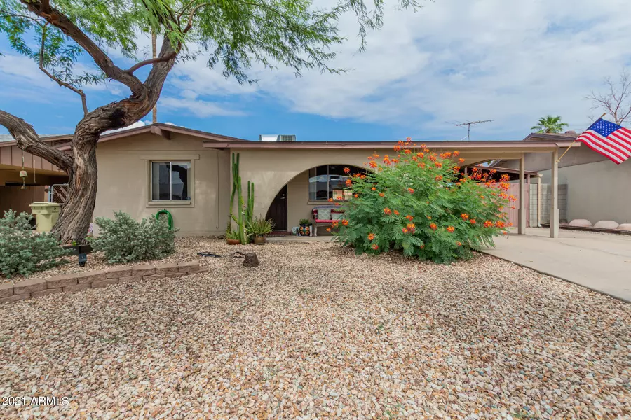 4624 W EVA Street, Glendale, AZ 85302