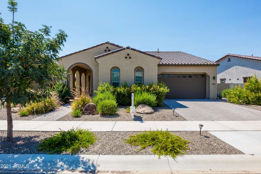 20655 W CLEARSTREAM Drive, Buckeye, AZ 85396