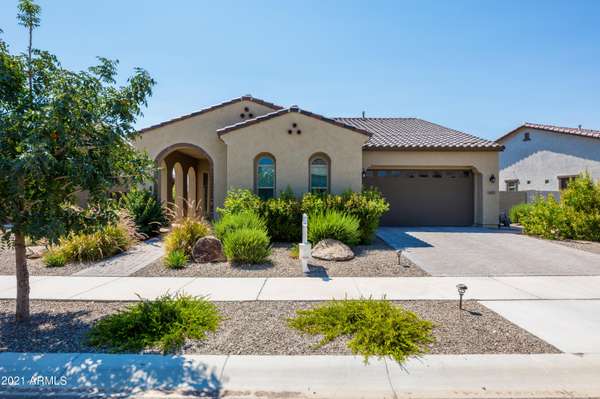 20655 W CLEARSTREAM Drive, Buckeye, AZ 85396