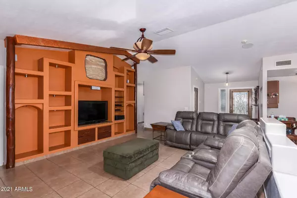 Glendale, AZ 85303,6733 N 79TH Drive