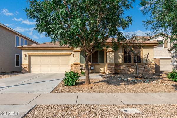 3824 E PARKVIEW Drive, Gilbert, AZ 85295